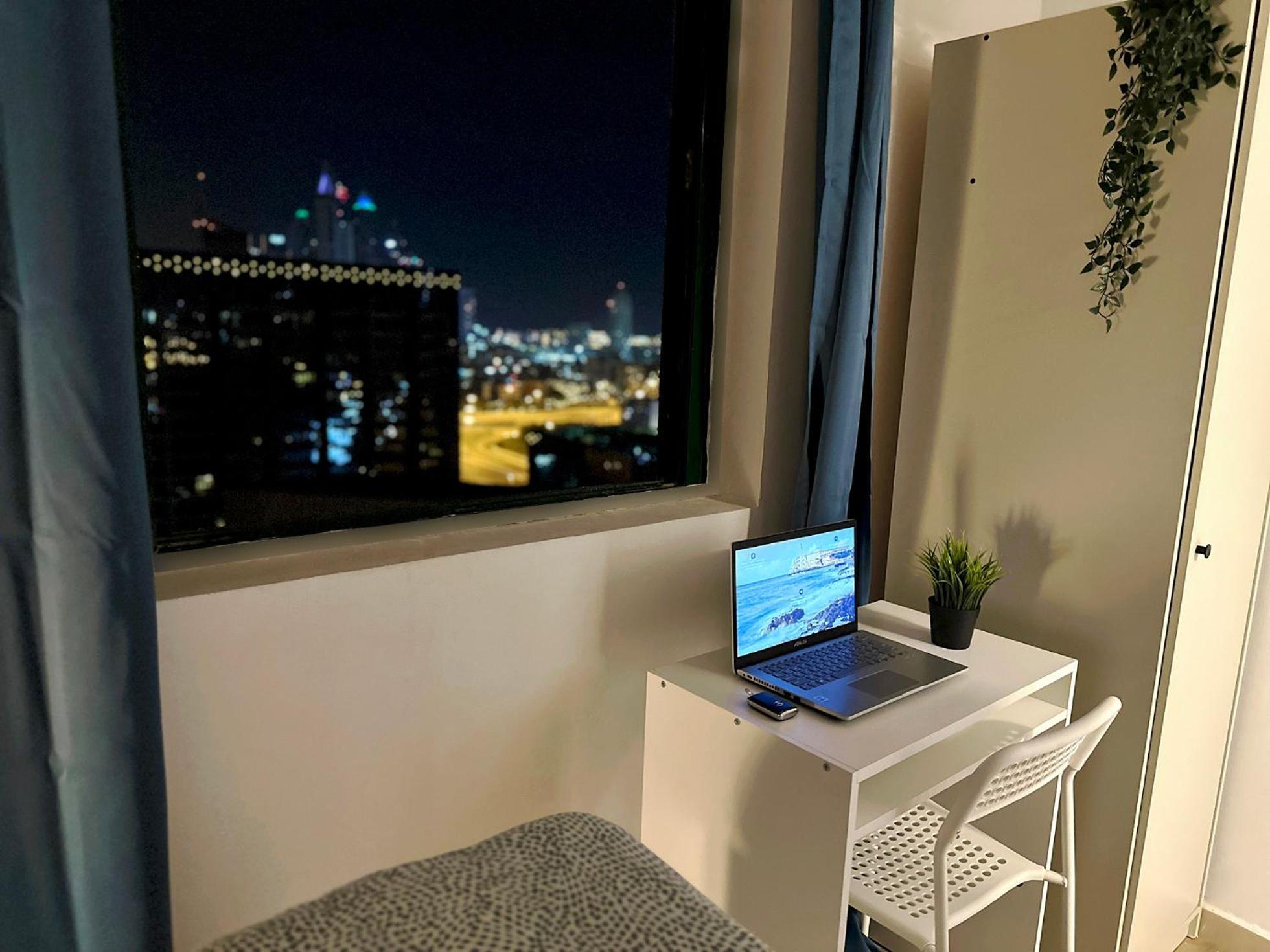 Horizon View Partition Room In Barsha Heights Near Metro 迪拜 外观 照片